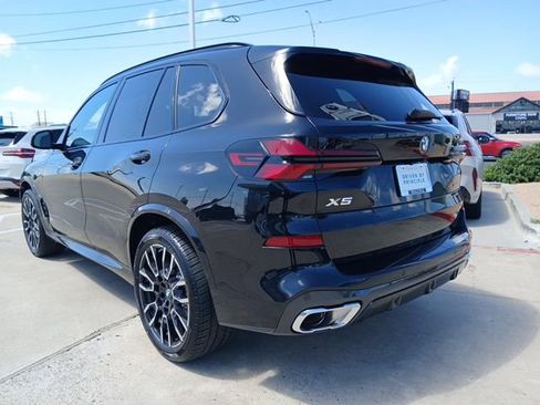 New 2026 BMW X5 xDrive40i w/ M Sport Package image 7