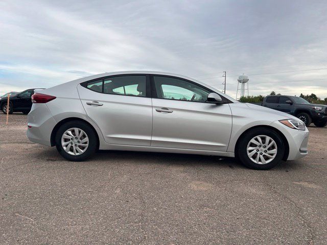 Used 2017 Hyundai Elantra SE FWD image 7