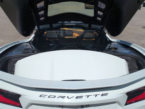 Used 2023 Chevrolet Corvette Stingray Premium Cpe w/ Z51 Performance Package image 26