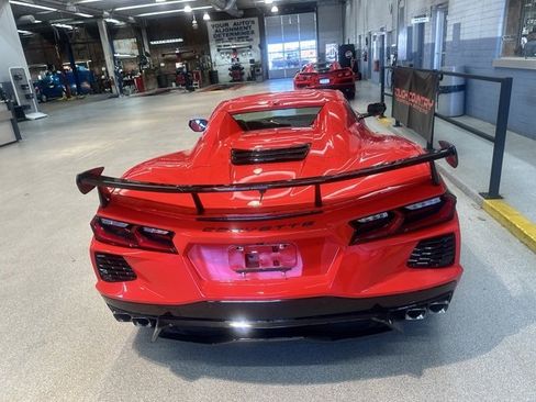 Certified 2021 Chevrolet Corvette 2LT image 4