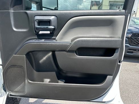 Used 2015 Chevrolet Silverado 3500 W/T w/ WT Convenience Package AWD/4WD image 21