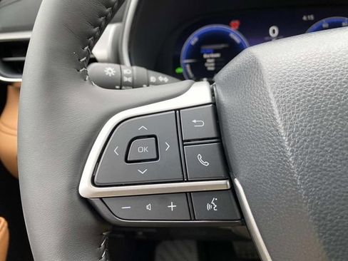 New 2026 Toyota Highlander Platinum AWD/4WD image 17