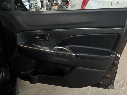 Used 2022 Mitsubishi Outlander Sport SE image 15