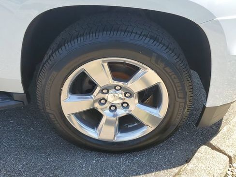 Used 2020 Chevrolet Tahoe LT AWD/4WD image 6