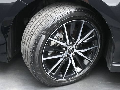 Used 2024 Toyota Camry SE FWD image 19