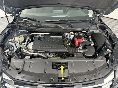 Used 2025 Nissan Rogue SV AWD/4WD image 32