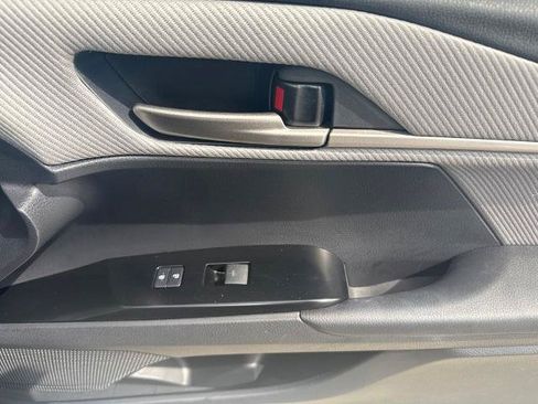 Used 2026 Toyota Camry SE FWD image 29