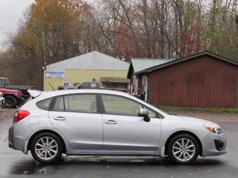 Used 2014 Subaru Impreza 2.0i Premium w/ All-Weather Package w/CVT image 15
