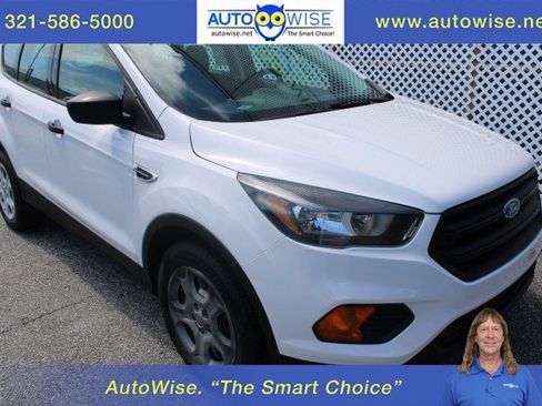 Used 2018 Ford Escape S FWD image 1