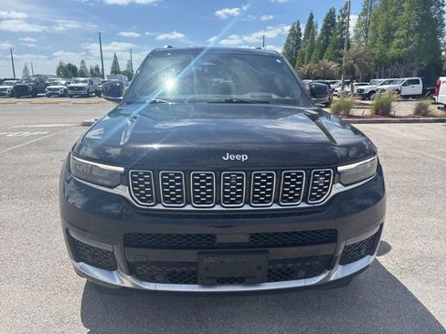 Used 2023 Jeep Grand Cherokee L Summit image 2