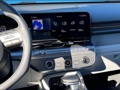 New 2026 Hyundai Kona SE FWD image 7