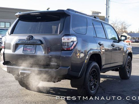 Used 2021 Toyota 4Runner Venture image 16