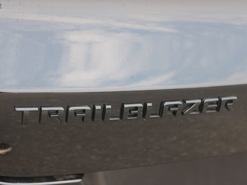 New 2026 Chevrolet TrailBlazer RS w/ Convenience Package FWD image 14
