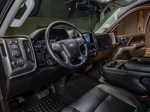 Used 2015 Chevrolet Silverado 3500 LT w/ LT Convenience Package image 13