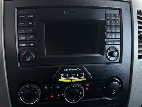 Used 2017 Mercedes-Benz Sprinter 144 Cargo image 44