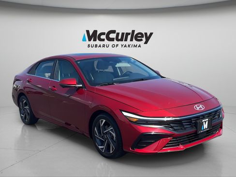 Used 2024 Hyundai Elantra Limited FWD image 8