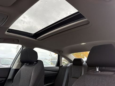 Used 2023 Honda Accord EX image 16