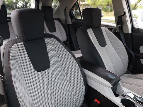 Used 2013 Chevrolet Equinox LT w/ Driver Convenience Package image 16