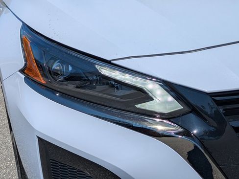 Certified 2025 Nissan Altima 2.5 SR FWD image 10