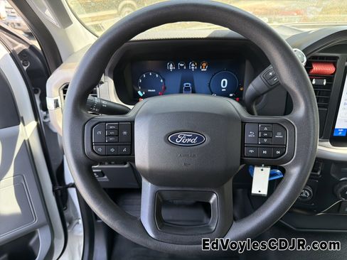 Used 2024 Ford F150 XL image 32