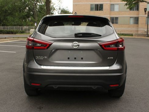 Used 2020 Nissan Rogue Sport S AWD/4WD image 8