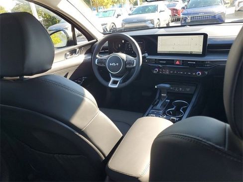 New 2026 Kia K5 EX image 13