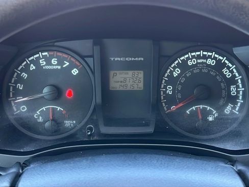 Used 2017 Toyota Tacoma SR RWD image 20