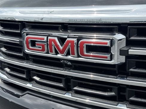 Certified 2025 GMC Acadia Elevation w/ LPO, Floor Liner Package FWD image 34