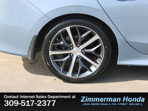 Certified 2024 Honda Civic Touring image 22