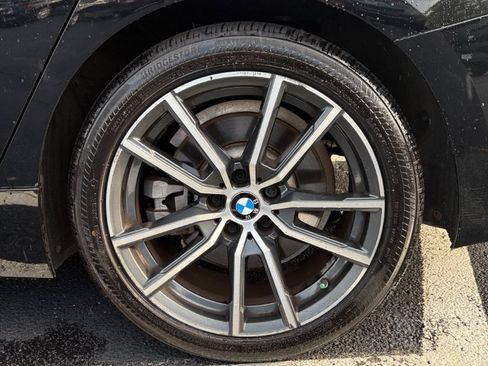 Used 2019 BMW 330i Sedan w/ Convenience Package RWD image 9