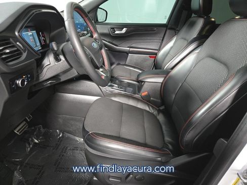 Used 2023 Ford Escape ST-Line w/ Tech Pack #1 AWD/4WD image 13