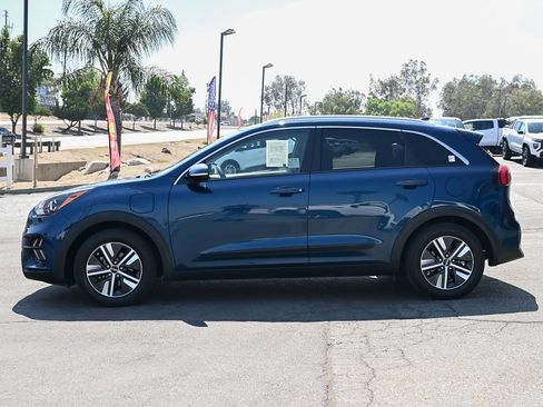 Used 2022 Kia Niro EX FWD image 7