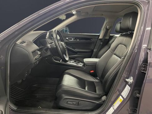 Certified 2024 Honda Civic EX-L image 9