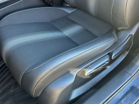 Used 2025 Honda Civic Sport image 17