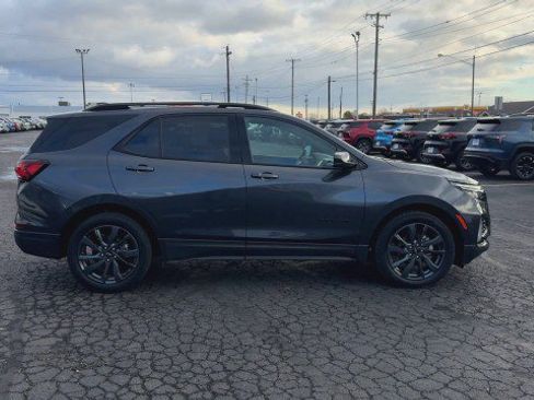 Certified 2022 Chevrolet Equinox RS image 9