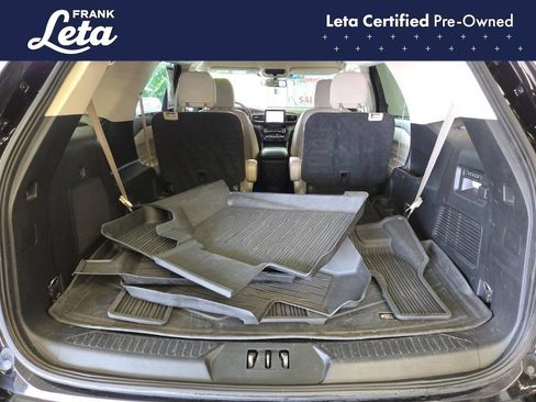 Used 2022 Ford Explorer Limited w/ Equipment Group 301A AWD/4WD image 24