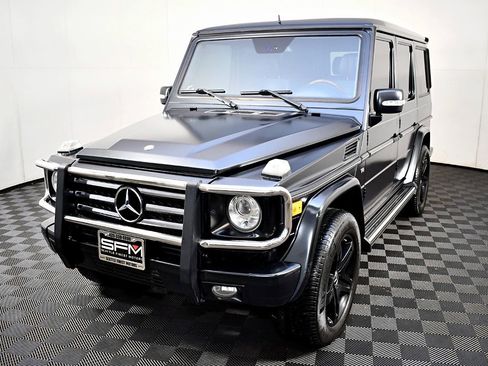 Used 2012 Mercedes-Benz G 550 image 2