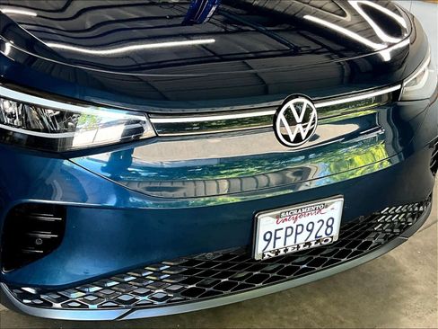 Used 2023 Volkswagen ID.4 Pro RWD image 32