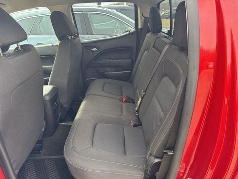 Used 2016 Chevrolet Colorado LT w/ LT Convenience Package image 5