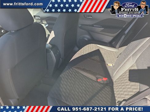 Used 2023 Nissan Kicks SV FWD image 13
