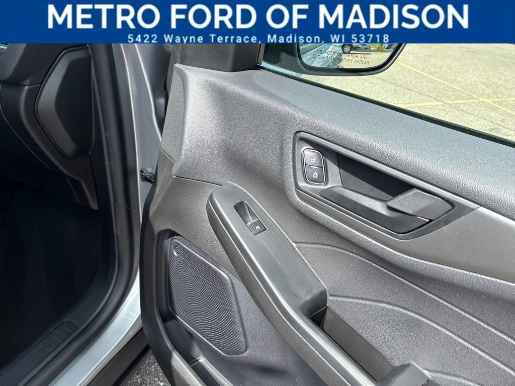 Used 2024 Ford Escape Active AWD/4WD image 42