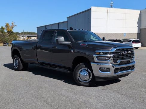 New 2026 RAM 3500 Tradesman image 2
