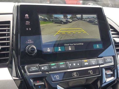 Used 2023 Honda Odyssey EX-L image 19
