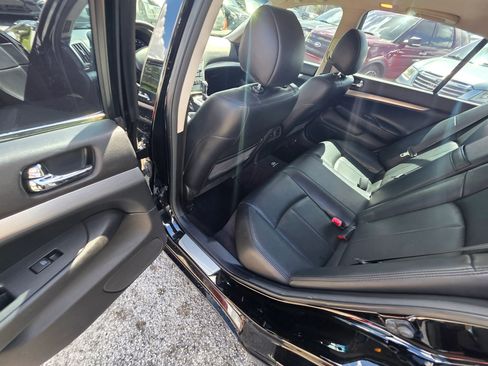 Used 2012 INFINITI G37 Journey w/ Premium Pkg image 13