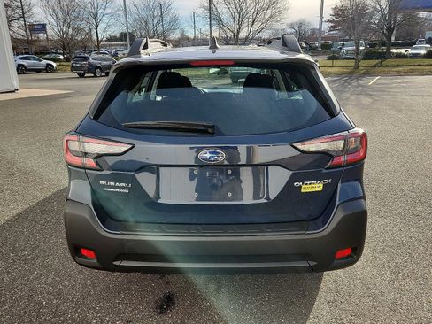 Used 2023 Subaru Outback image 5