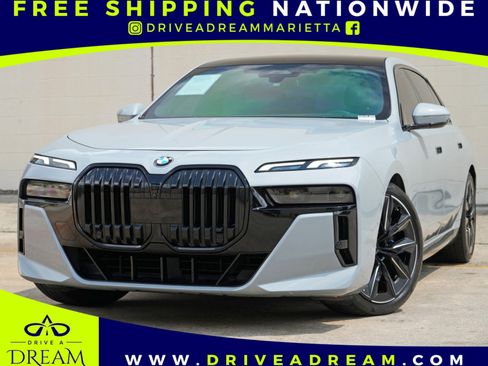Used 2023 BMW 740i w/ Parking Assistance Package RWD image 1