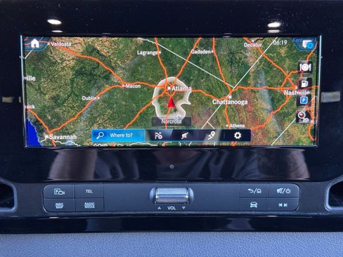 Used 2021 Mercedes-Benz Sprinter 2500 w/ Comfort Plus Package image 24