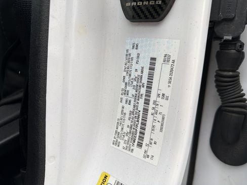 Used 2023 Ford Bronco Outer Banks w/ Sasquatch Package image 17