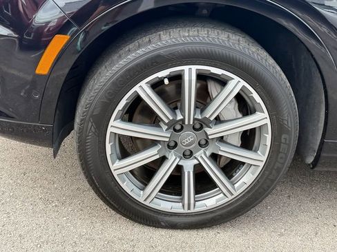 Used 2019 Audi Q7 3.0T Premium Plus w/ Premium Plus Package AWD/4WD image 4
