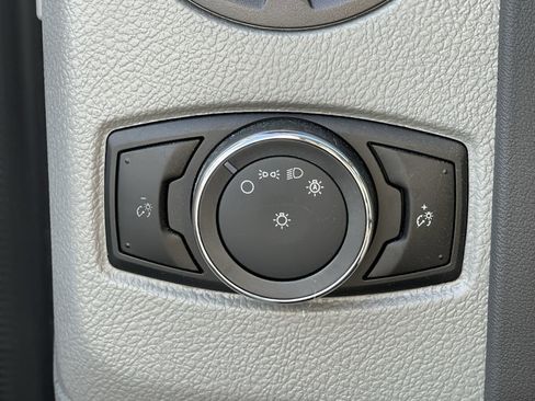 New 2026 Ford E-350 and Econoline 350 Super Duty w/ Power Equipment Group image 22